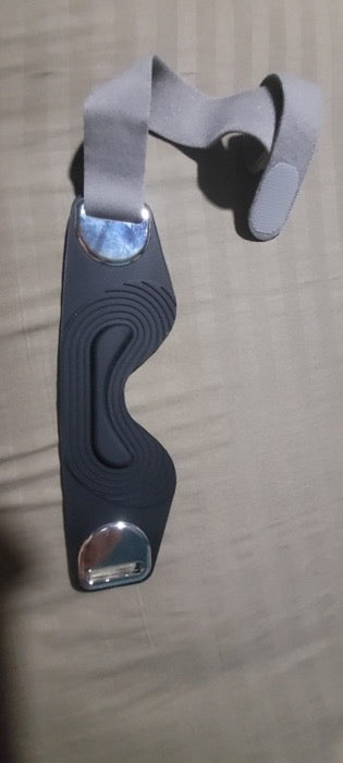 Buyer photo of the knee strap
